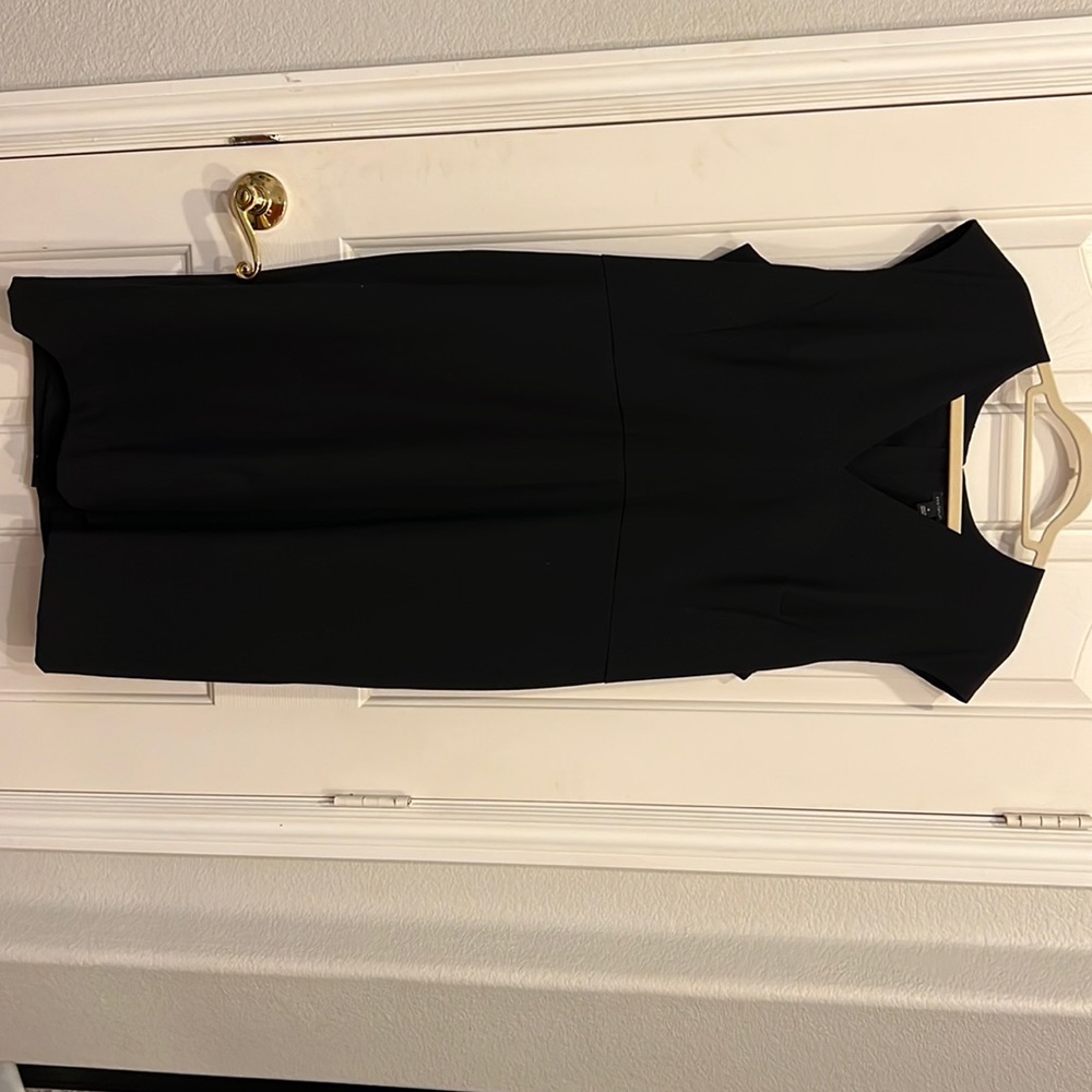 NWT ann Taylor black vneck knee length dress